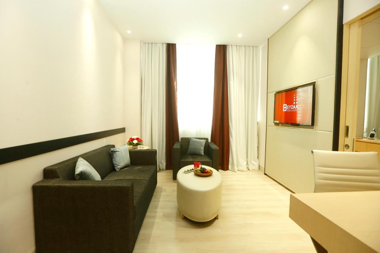 Beyzaa Hotel And Suites Kolkata Exterior photo
