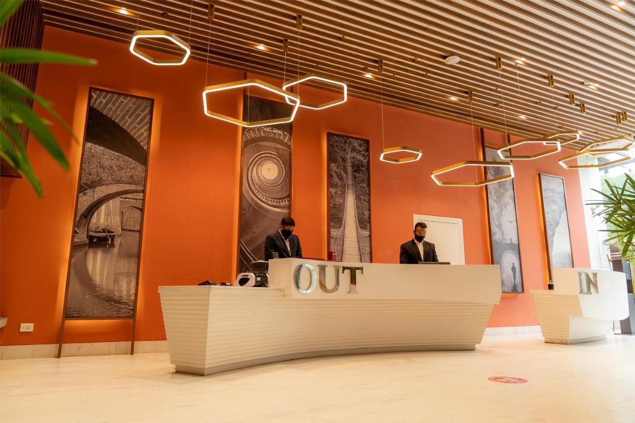 Beyzaa Hotel And Suites Kolkata Exterior photo